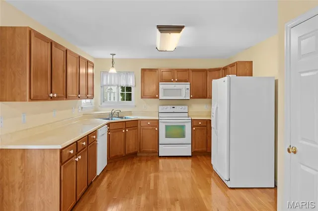 $365,000 | 2301 Preswyck Court, Maryville, IL 62062