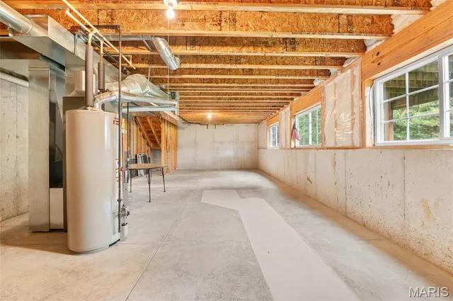 $365,000 | 2301 Preswyck Court, Maryville, IL 62062