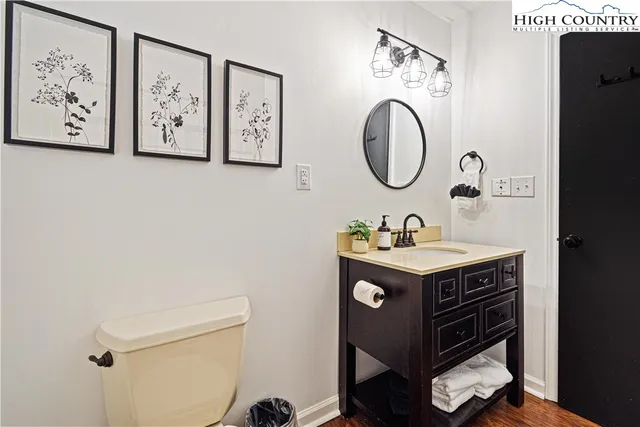 $575,000 | 151 Pond Creek Road, Beech Mountain, NC 28604