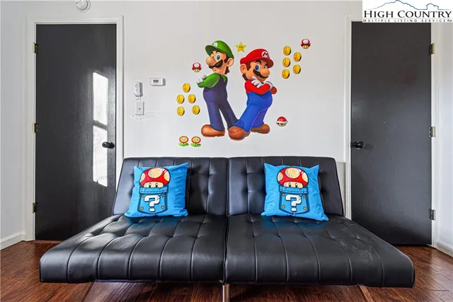 $575,000 | 151 Pond Creek Road, Beech Mountain, NC 28604