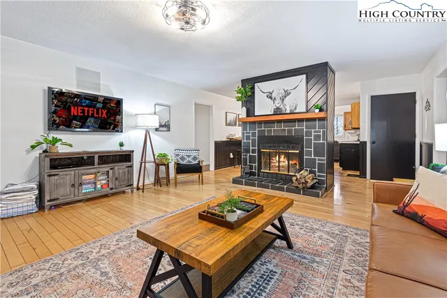 $575,000 | 151 Pond Creek Road, Beech Mountain, NC 28604