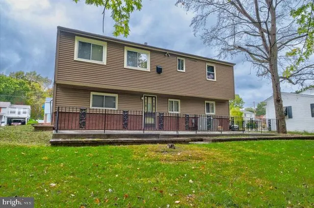 $329,999 | 219 Fairview Avenue, Lawnside, NJ 08045