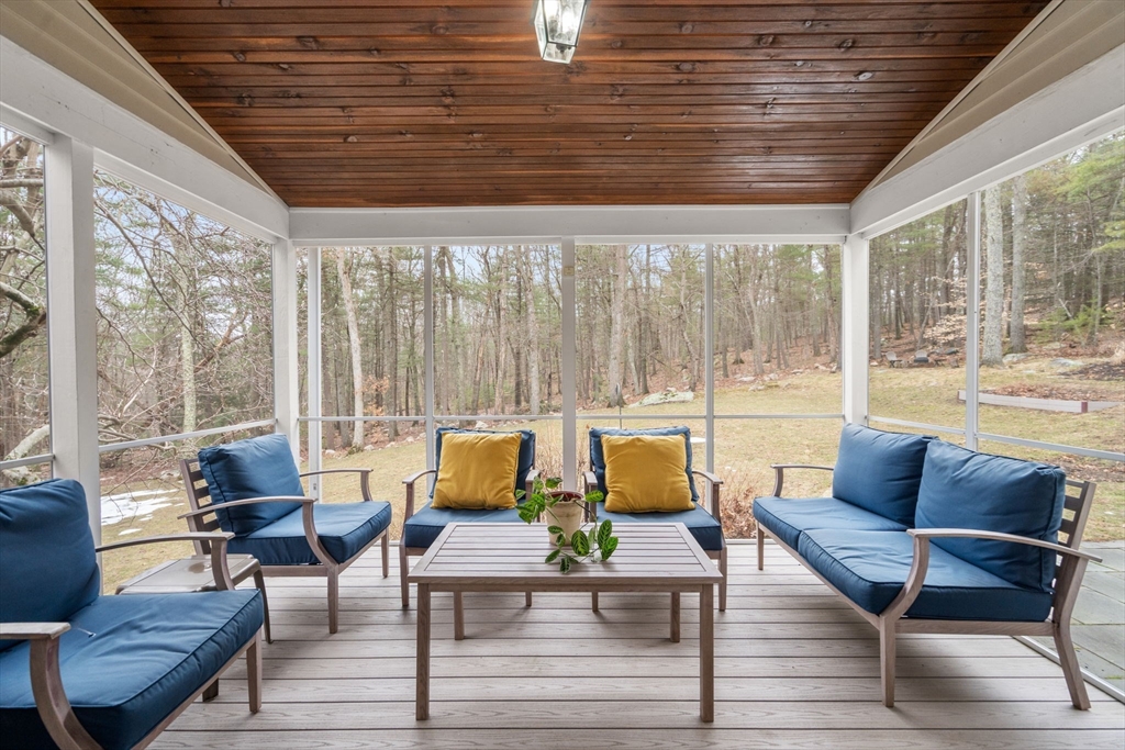 84 Old Orchard Road Sherborn, MA 01770 - Photo 14 of 32