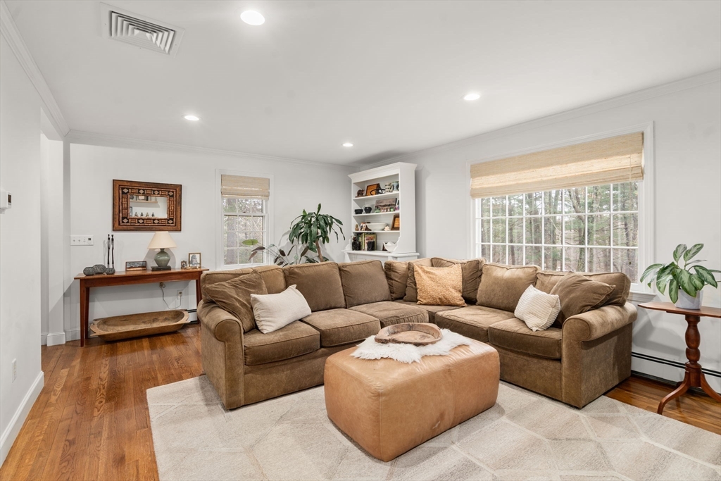 84 Old Orchard Road Sherborn, MA 01770 - Photo 6 of 32