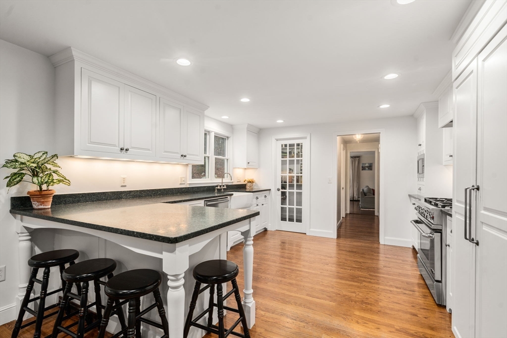 84 Old Orchard Road Sherborn, MA 01770 - Photo 9 of 32