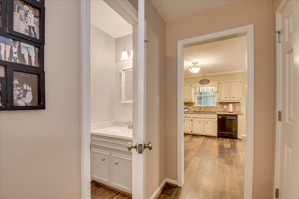 884 Chase Road Evans, GA 30809 - Photo 5 of 35