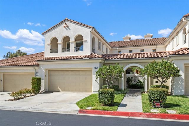 $1,325,000 | 68 Avenida Cristal, San Clemente, CA 92673
