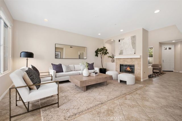 $1,325,000 | 68 Avenida Cristal, San Clemente, CA 92673