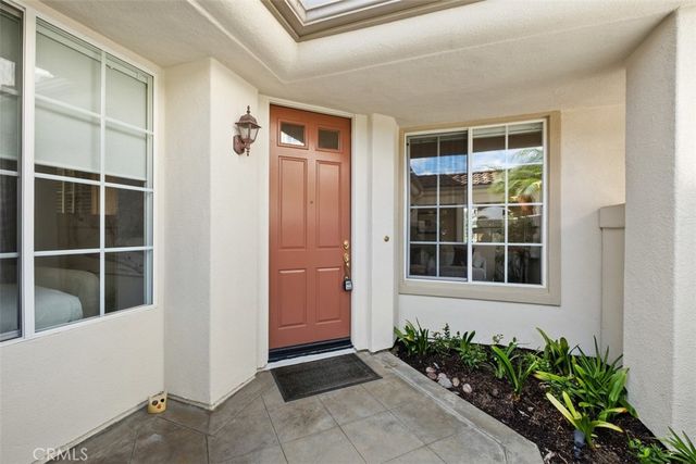 $1,325,000 | 68 Avenida Cristal, San Clemente, CA 92673