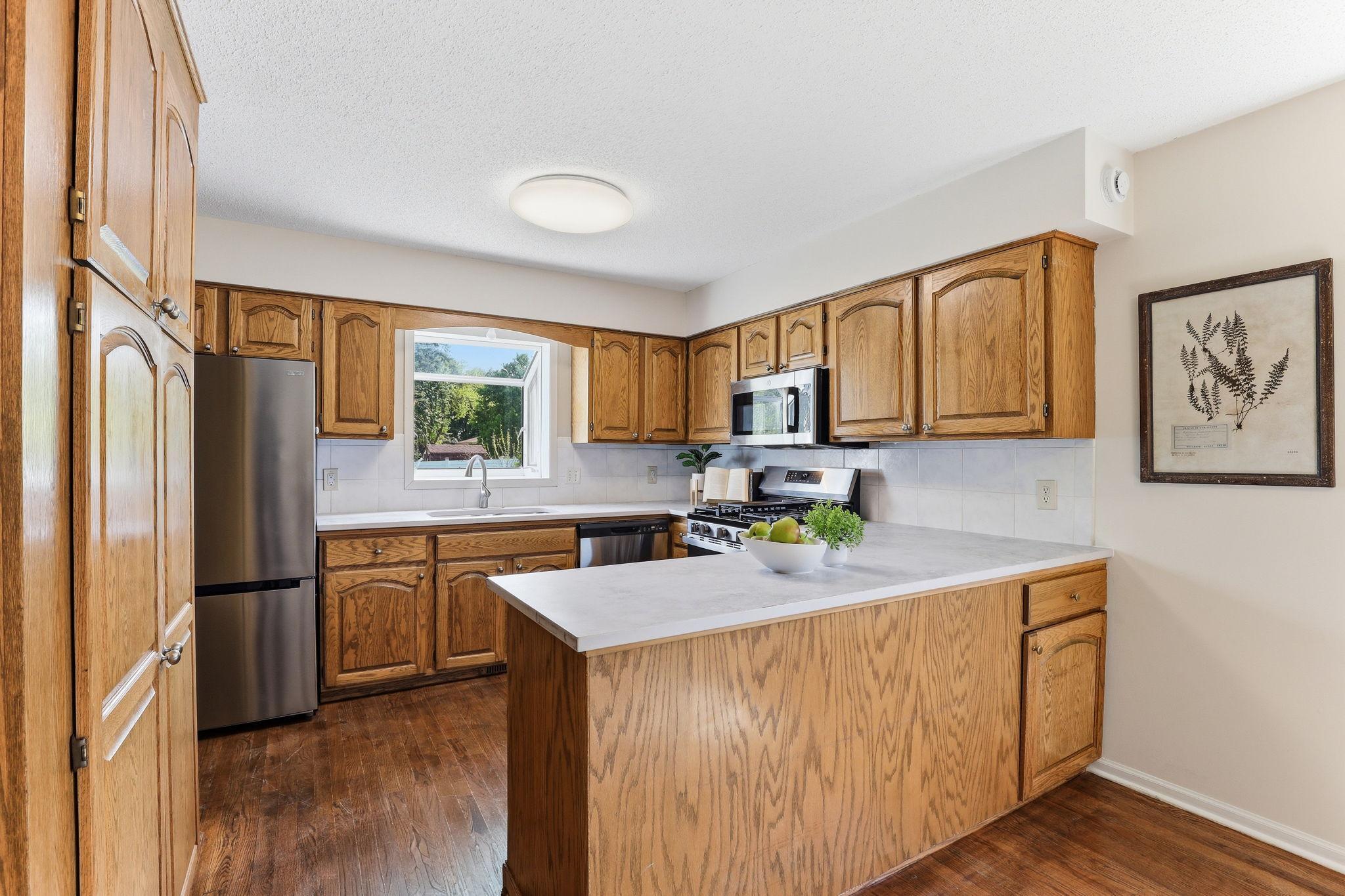 5120 148th Path West Apple Valley, MN 55124 - Photo 8 of 32