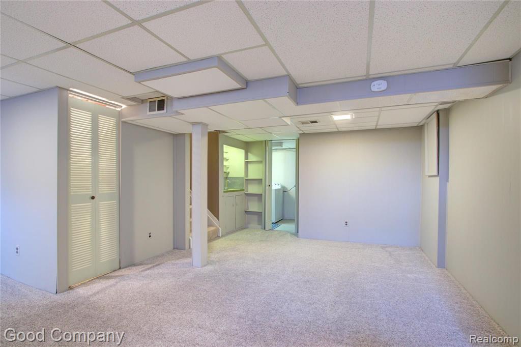 3507 Crooks Road Royal Oak, MI 48073 - Photo 32 of 43