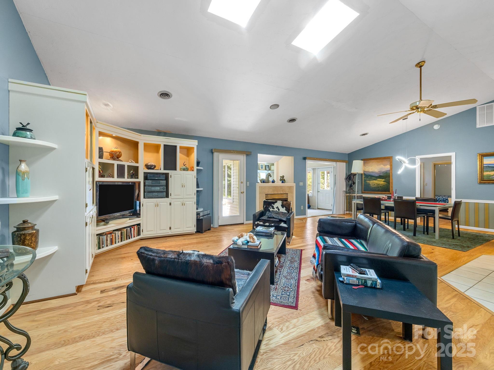 1517-1519 East Rutherford Street Landrum, SC 29356 - Photo 2 of 48