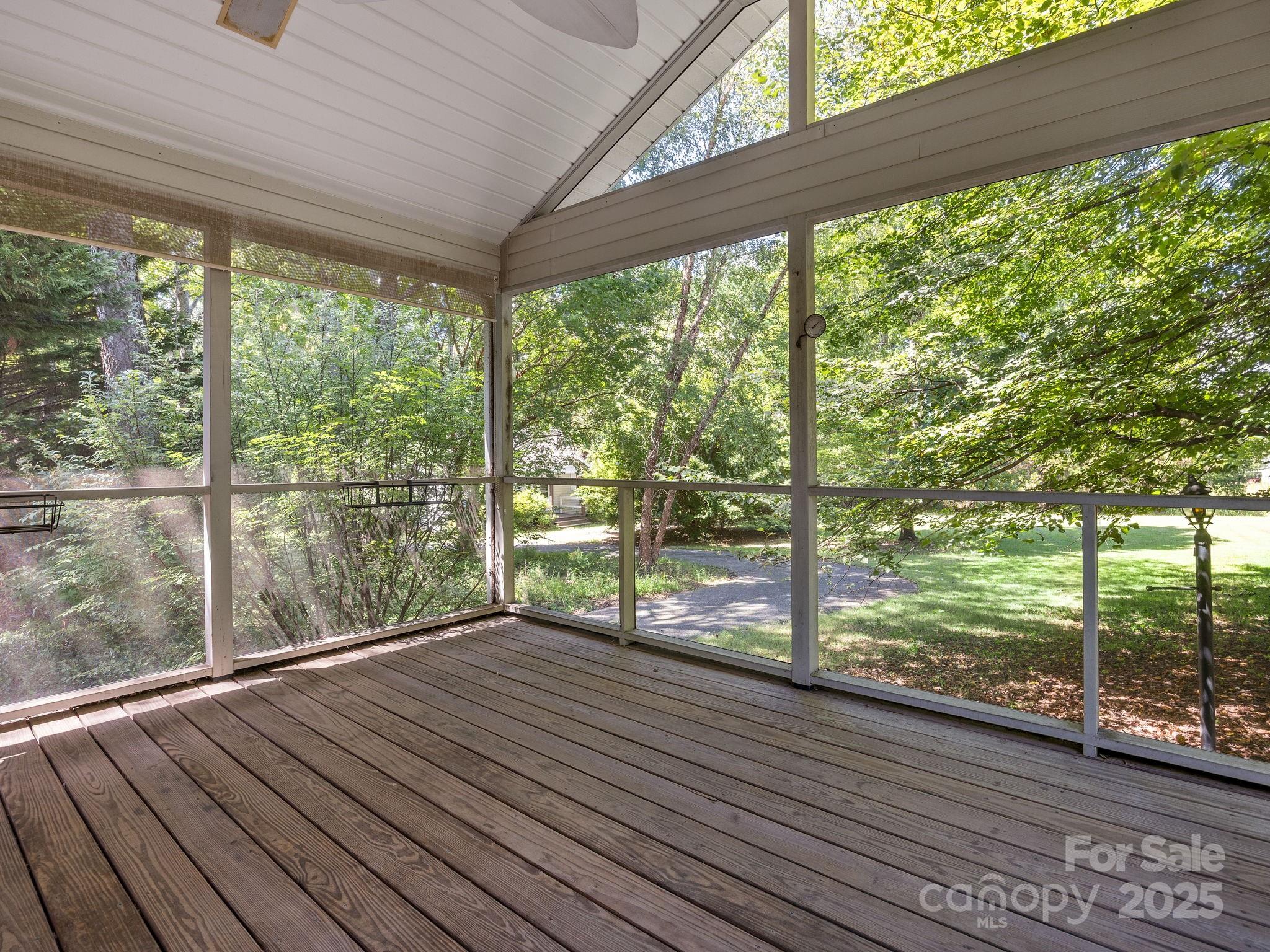 1517-1519 East Rutherford Street Landrum, SC 29356 - Photo 22 of 48