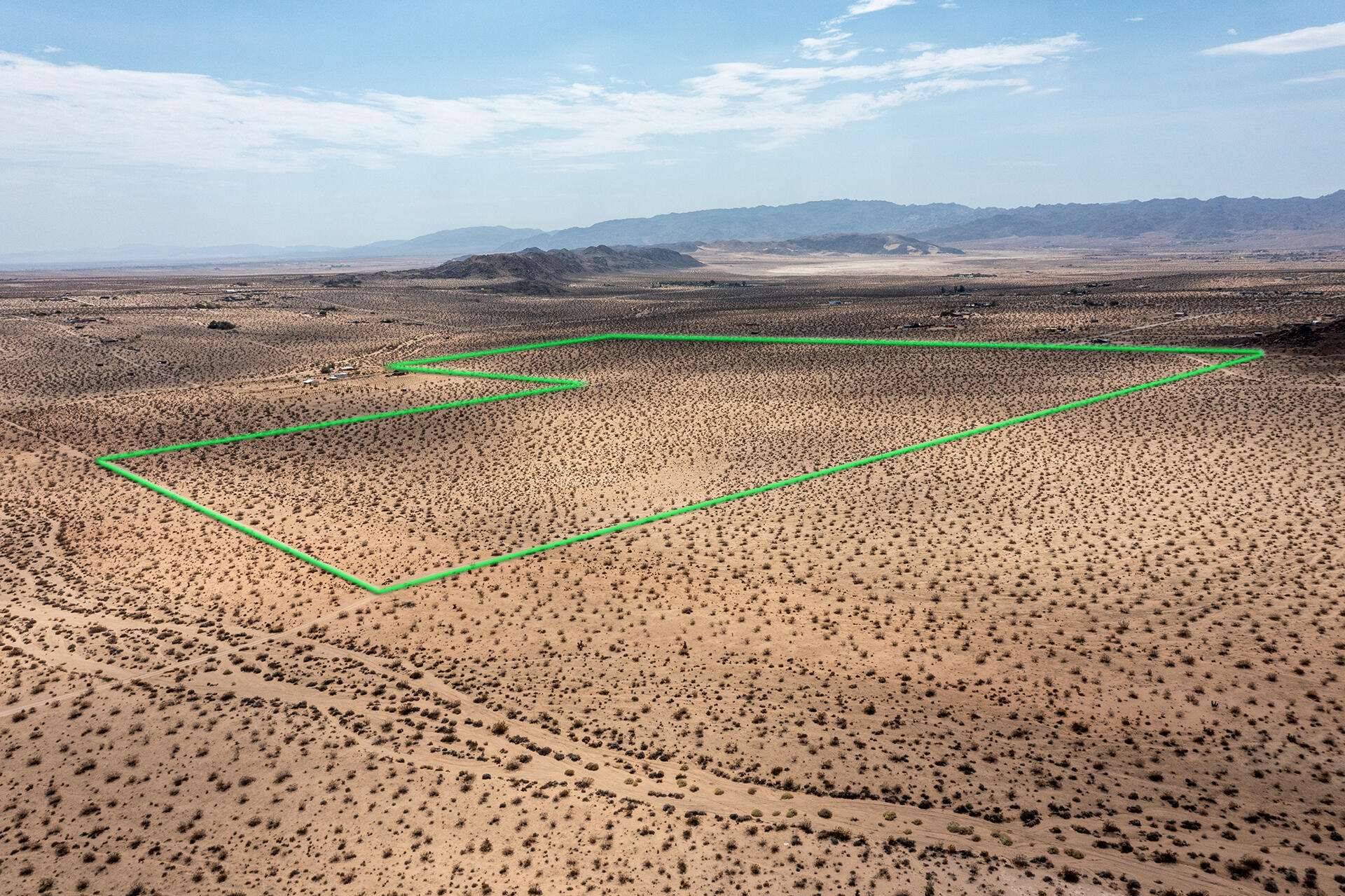 0 Mt Nebo Road Joshua Tree, CA 92252 - Photo 2 of 17 a view of an ocean beach and mountain