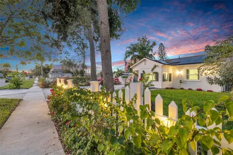 $494,999 | 2009 1st Avenue East, Bradenton, FL 34208