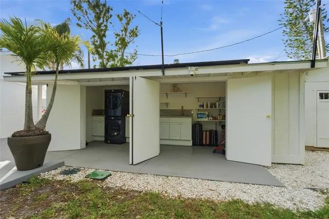 $494,999 | 2009 1st Avenue East, Bradenton, FL 34208