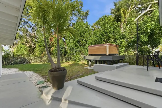 $494,999 | 2009 1st Avenue East, Bradenton, FL 34208