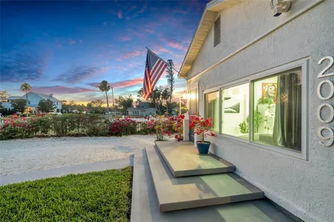 $494,999 | 2009 1st Avenue East, Bradenton, FL 34208