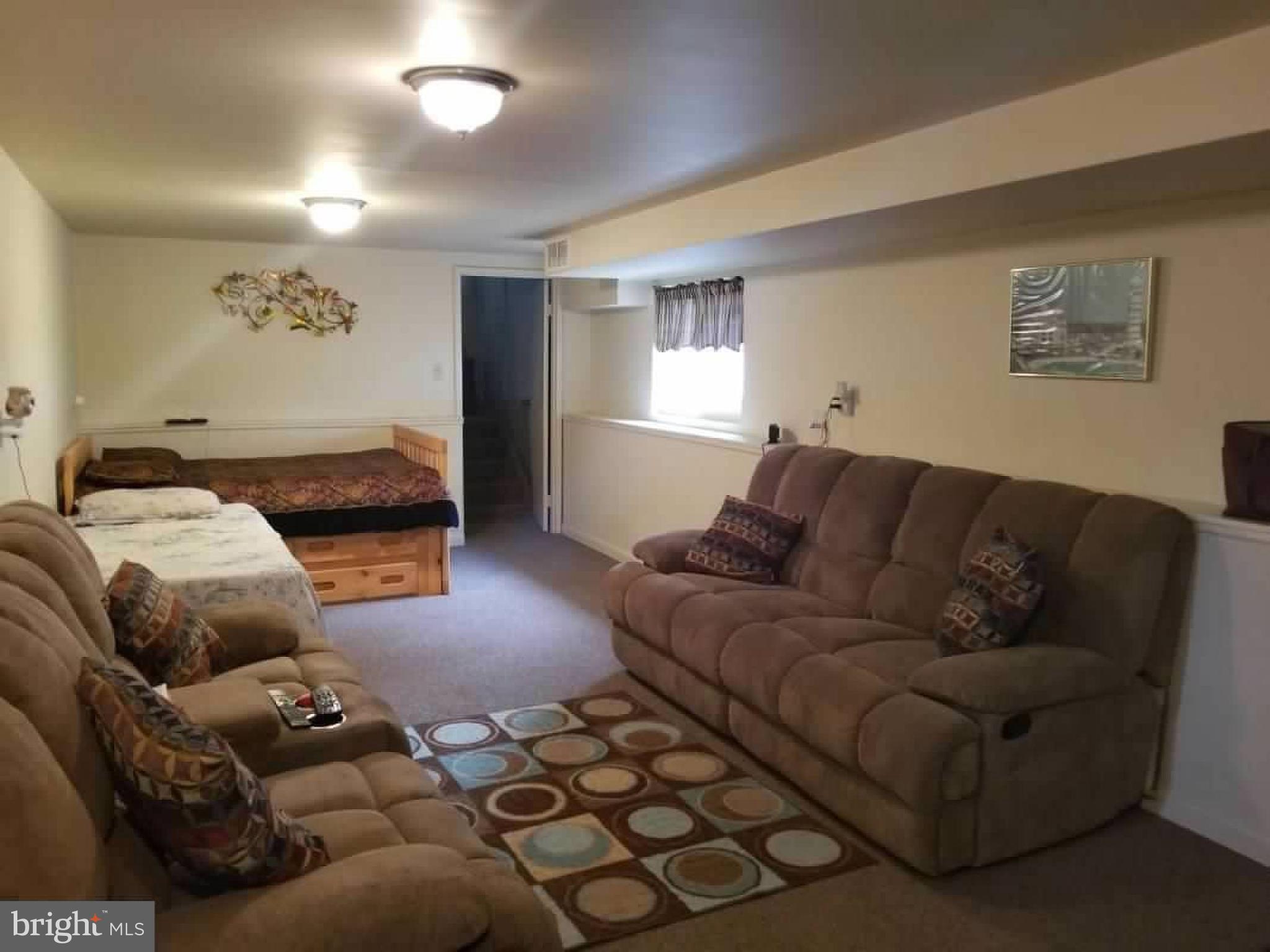 679 Cypress Road Warminster, PA 18974 - Photo 14 of 19