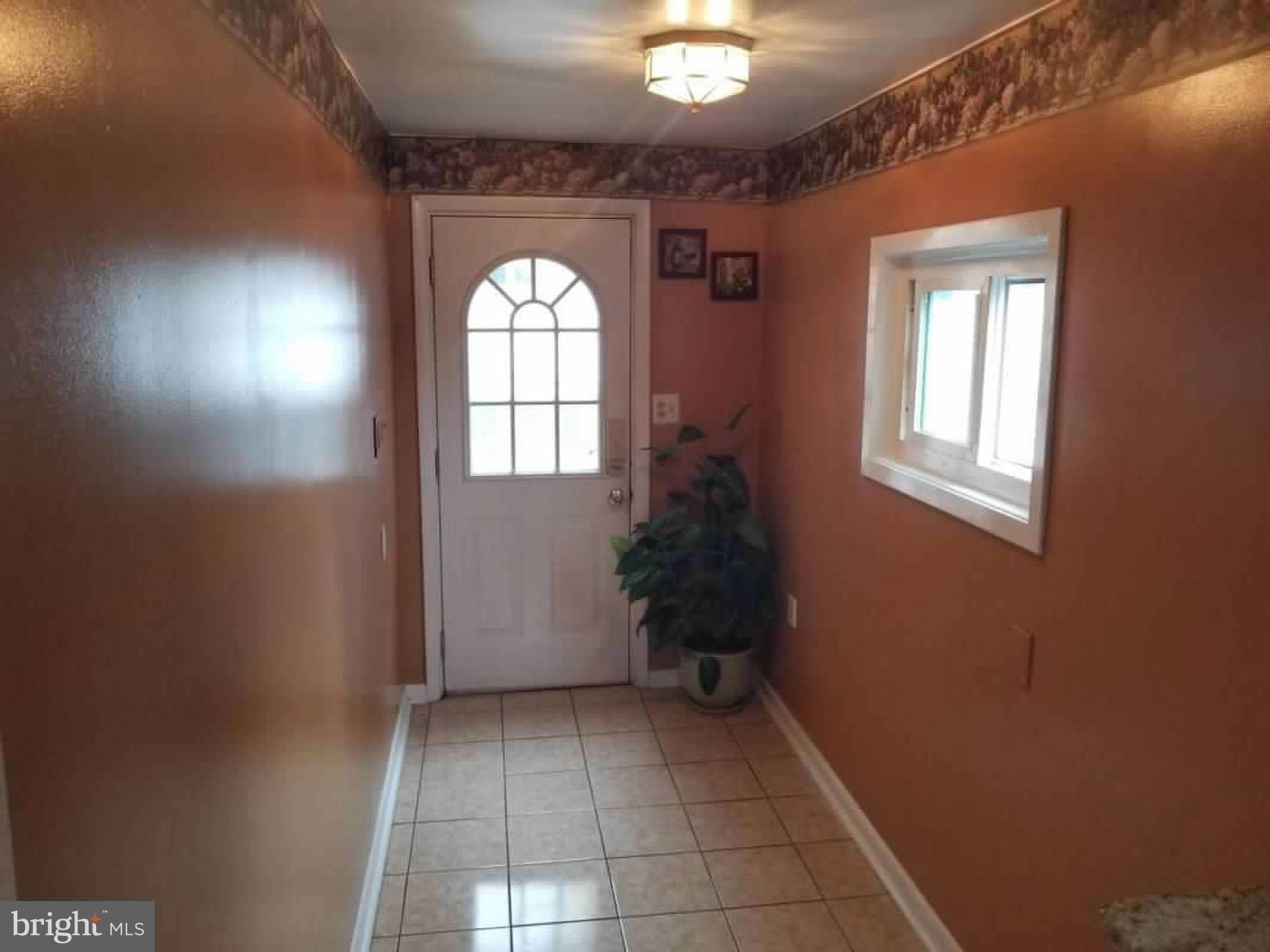 679 Cypress Road Warminster, PA 18974 - Photo 3 of 19
