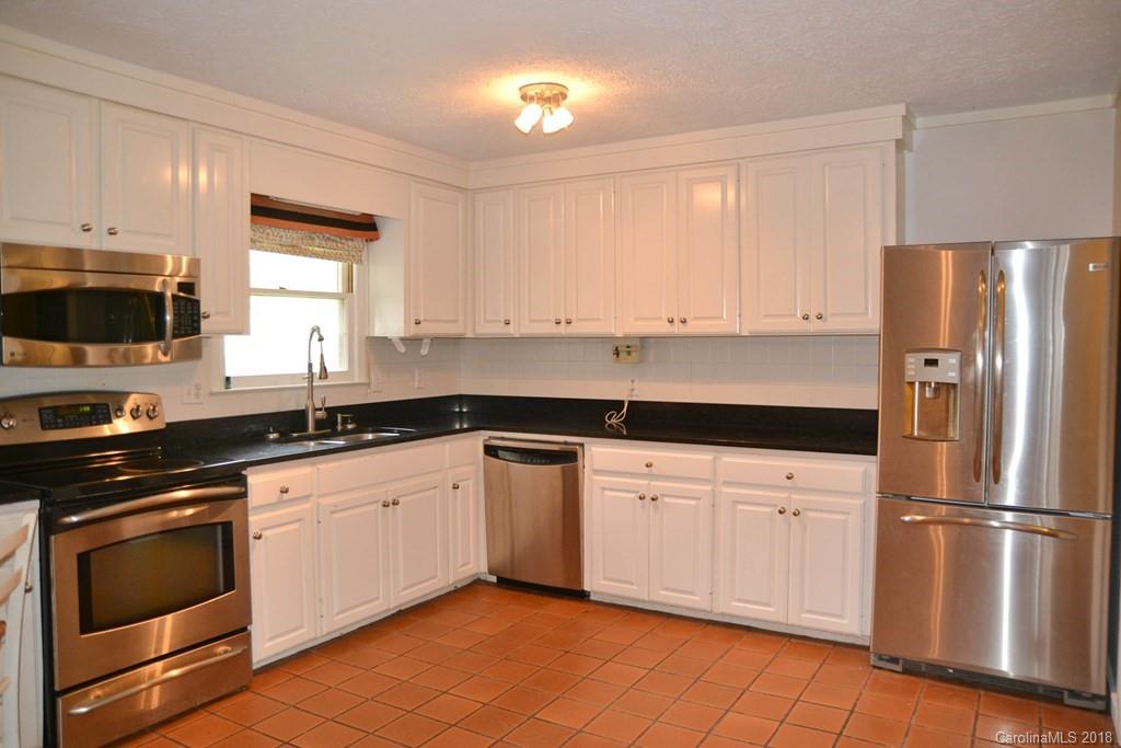 206 Marler Road Marion, NC 28752 - Photo 26 of 32 Gallery Image 26