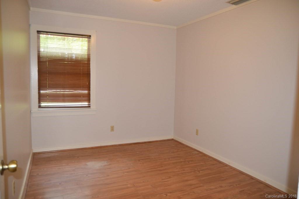 206 Marler Road Marion, NC 28752 - Photo 9 of 32 Gallery Image 9