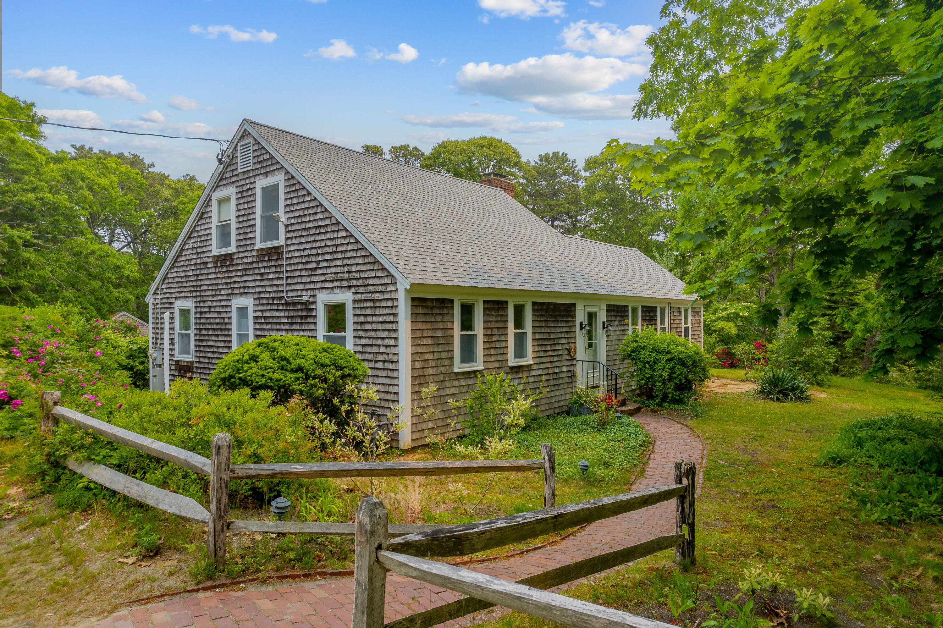 15 Ellerslie Road Orleans, MA 02653 - Photo 3 of 50 Sidewalk to house