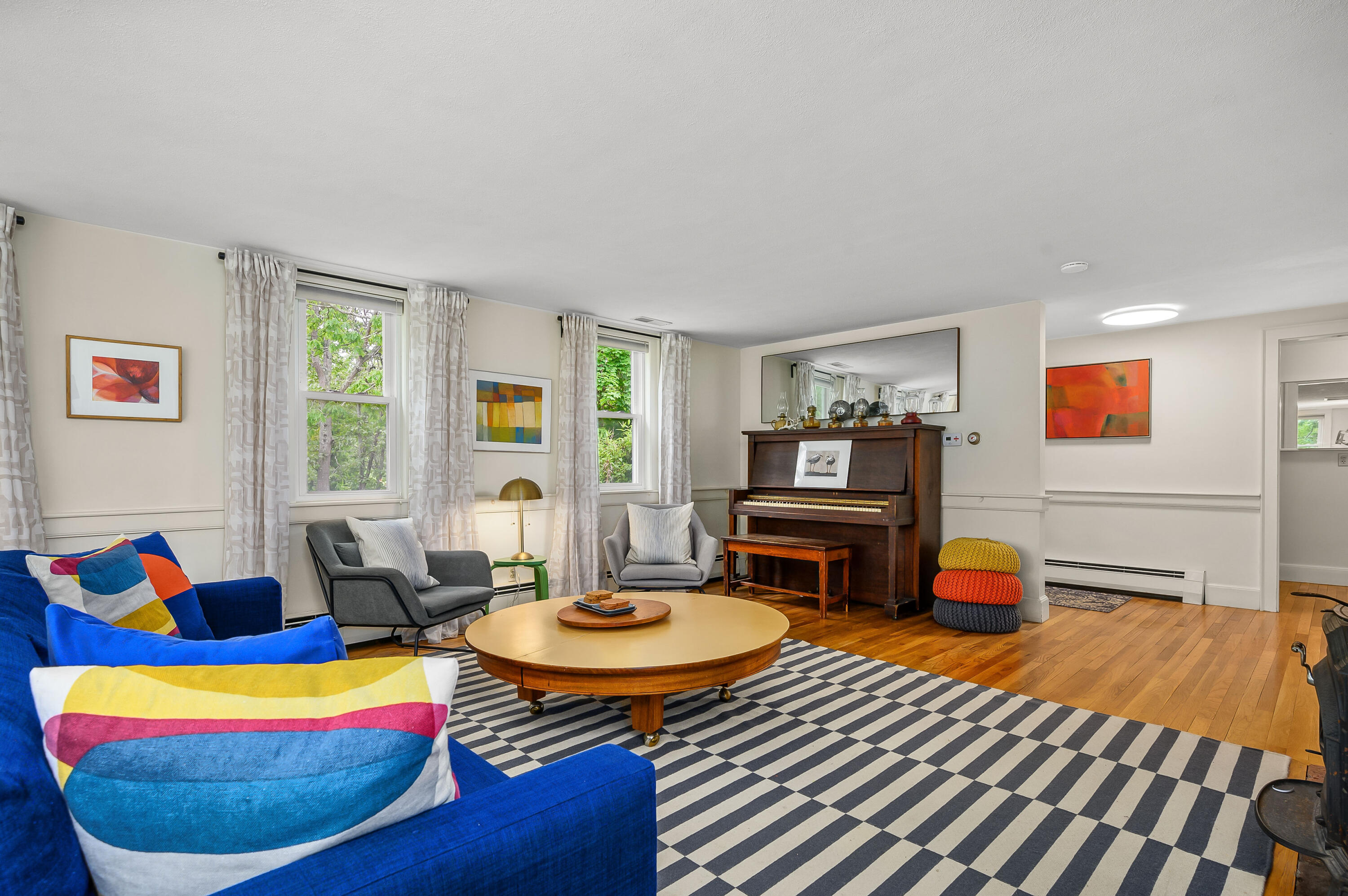 15 Ellerslie Road Orleans, MA 02653 - Photo 9 of 50 Living room to entry