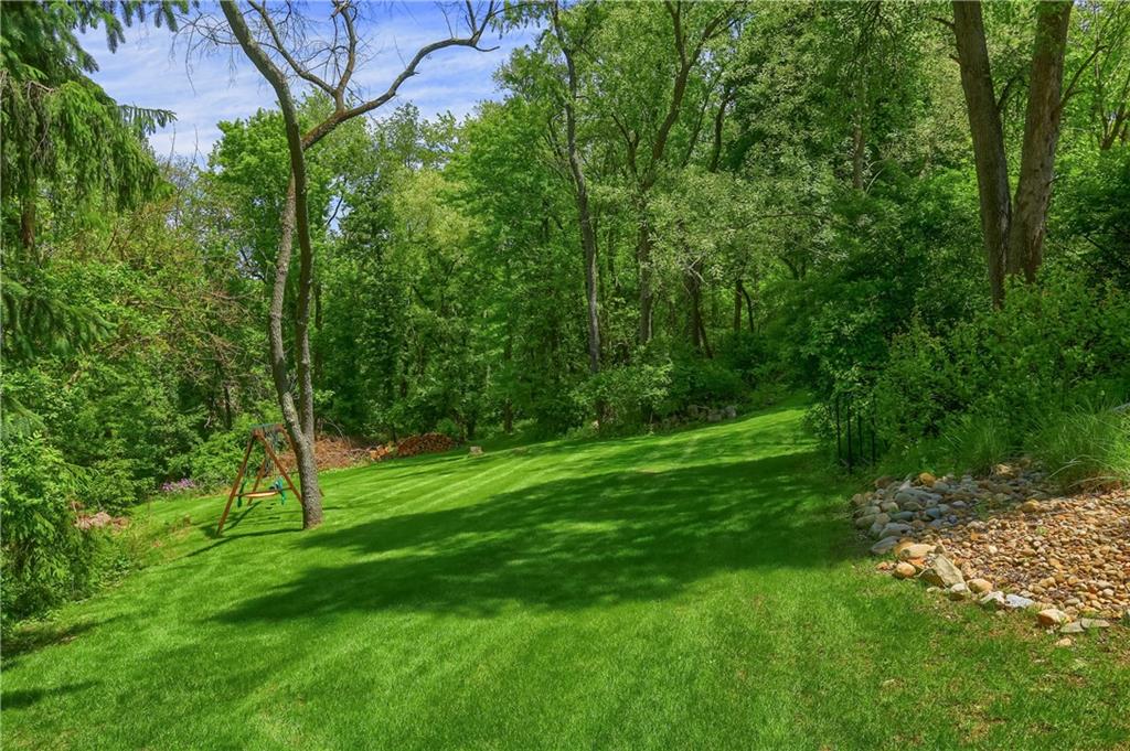 1737 Beaver Grade Road Coraopolis, PA 15108 - Photo 42 of 46 Gallery Image 42