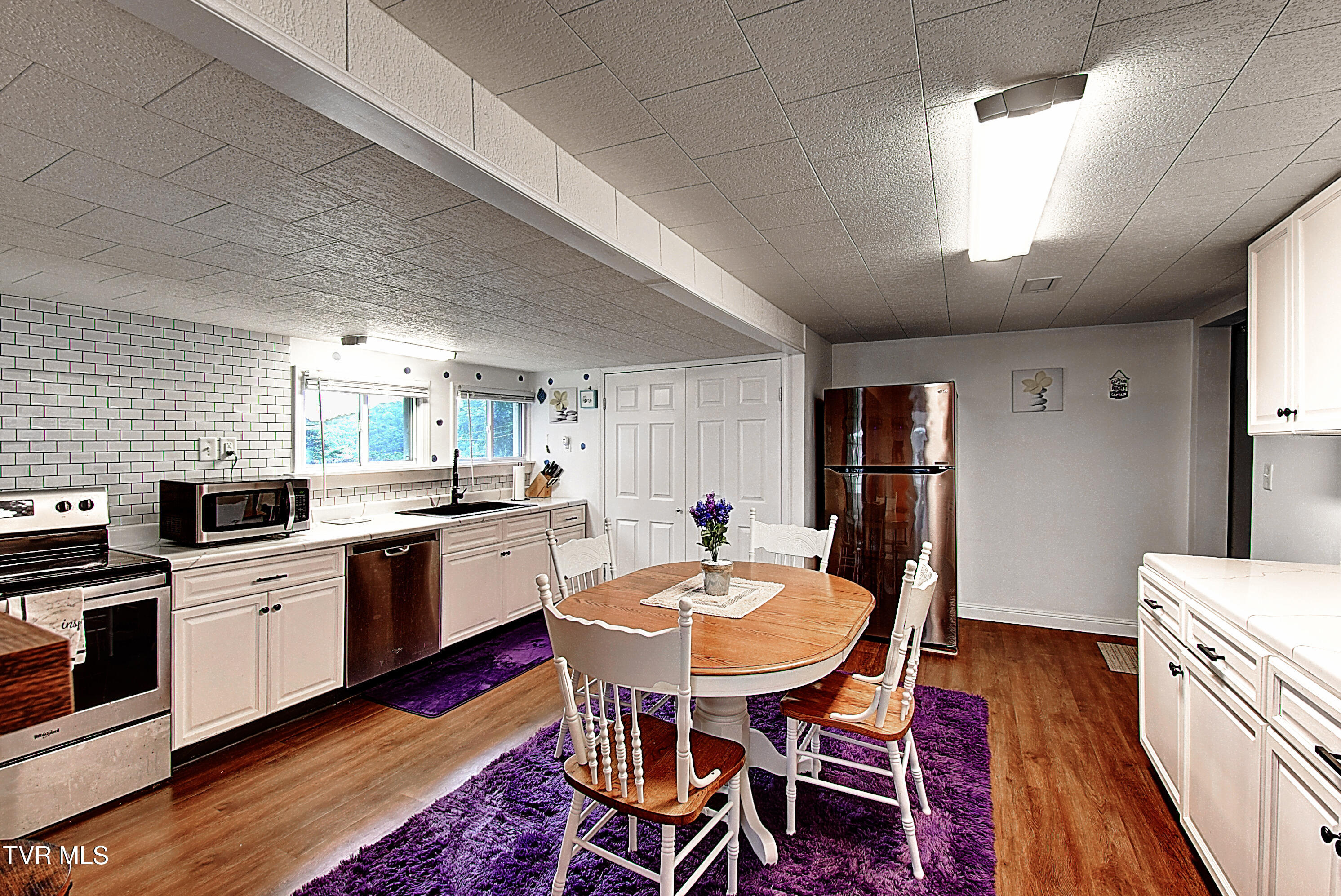 607 South 2nd Street Elizabethton, TN 37643 - Photo 14 of 46 13