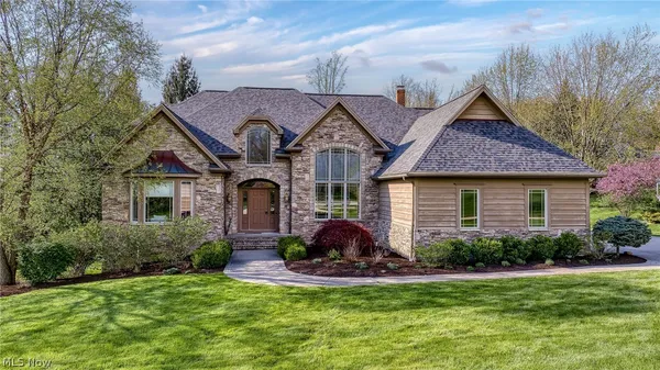 $1,425,000 | 28975 North Park Boulevard, Solon, OH 44139