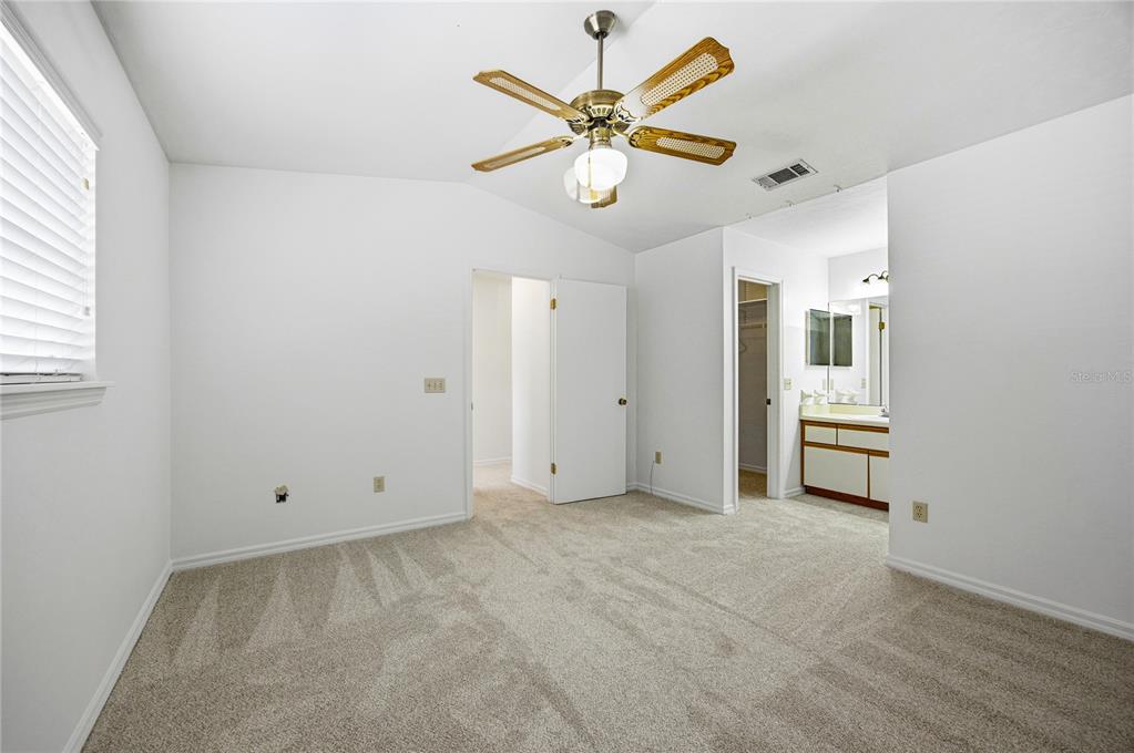 218 Northwest 50th Boulevard, Unit K Gainesville, FL 32607 - Photo 23 of 40