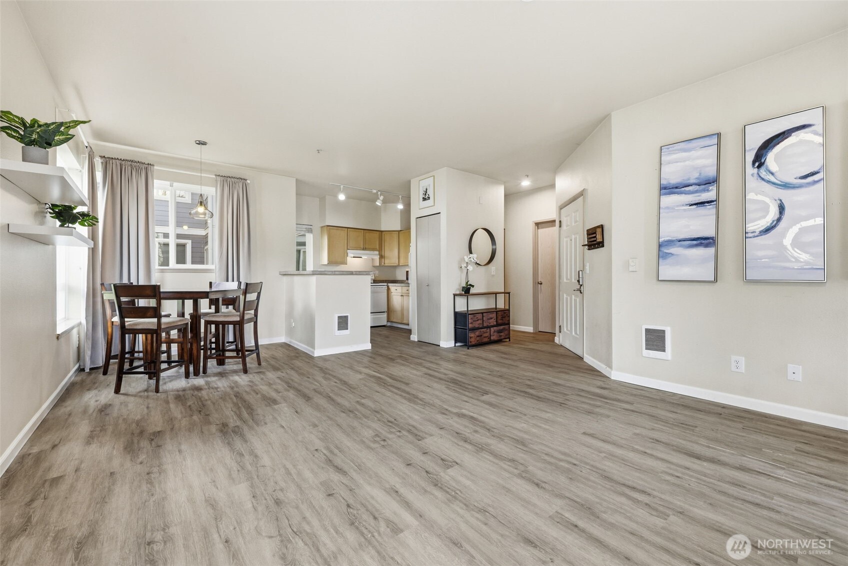 3914 243rd Place Southeast, Unit L301 Bothell, WA 98021 - Photo 6 of 19
