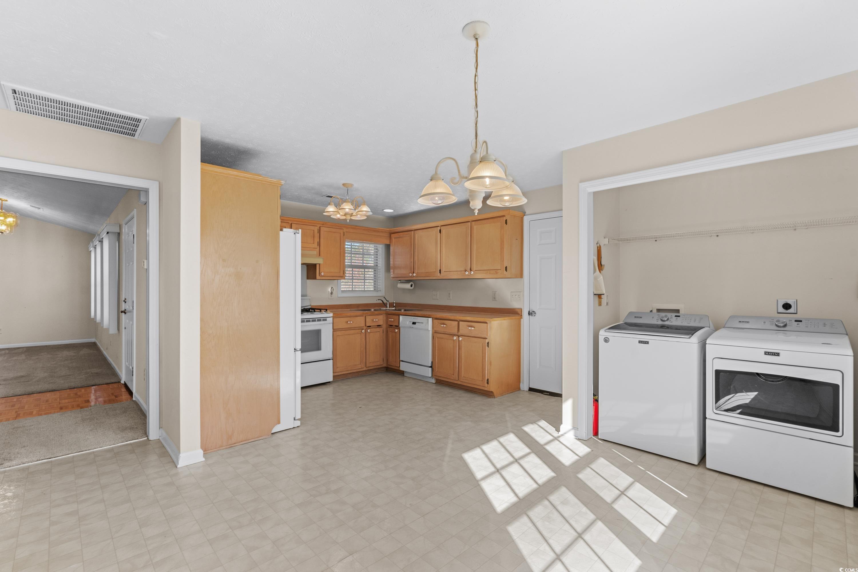 9609 Sullivan Drive Murrells Inlet, SC 29576 - Photo 14 of 40