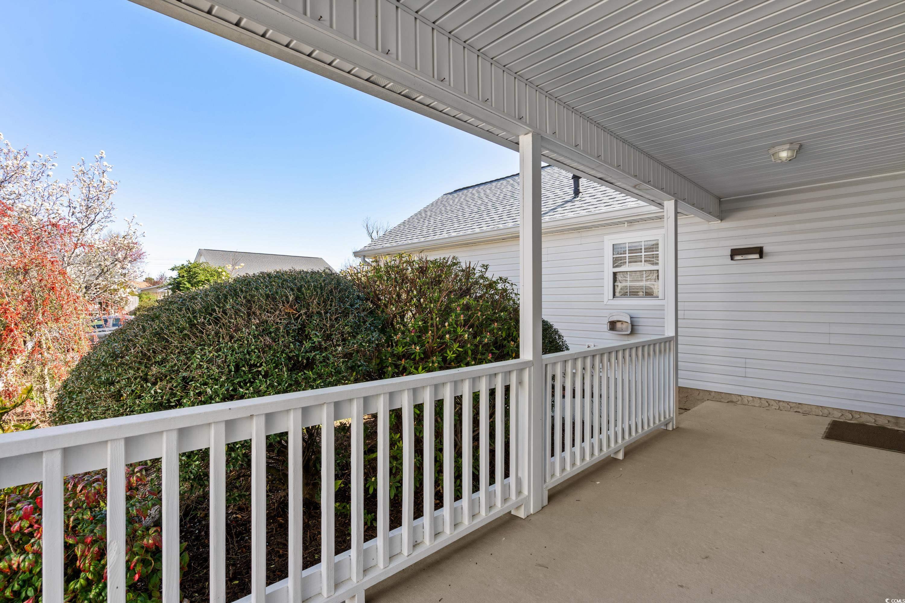 9609 Sullivan Drive Murrells Inlet, SC 29576 - Photo 4 of 40