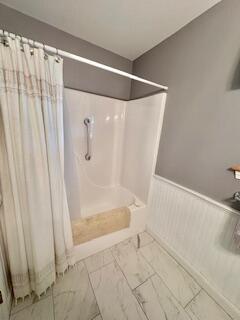 26 Kavanaugh Road, Unit 26 Old Orchard Beach, ME 04064 - Photo 15 of 22 hall bath 2
