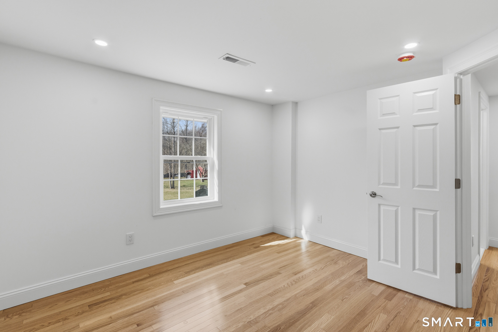 395 Cross Hill Road Monroe, CT 06468 - Photo 27 of 40