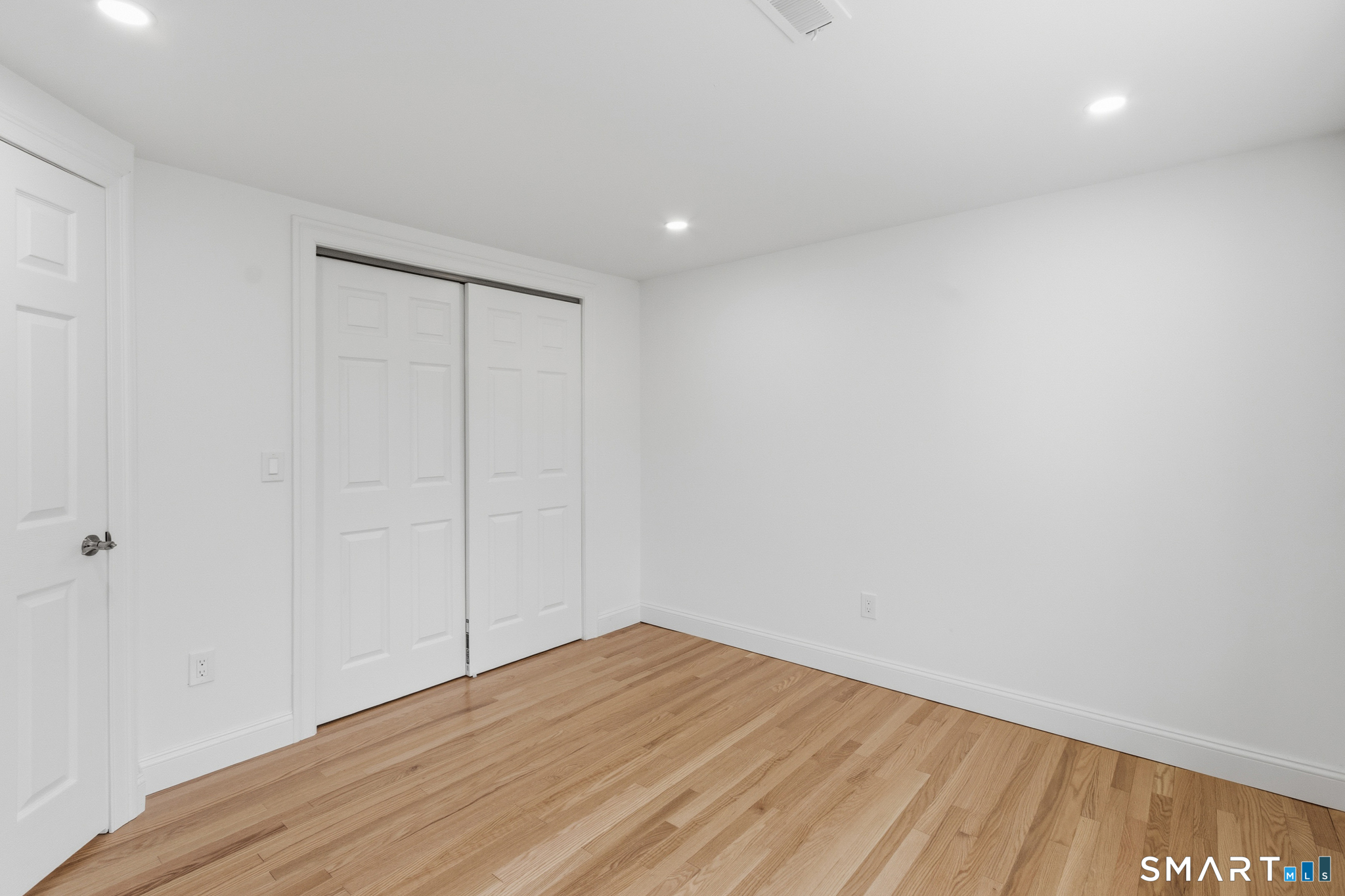 395 Cross Hill Road Monroe, CT 06468 - Photo 28 of 40