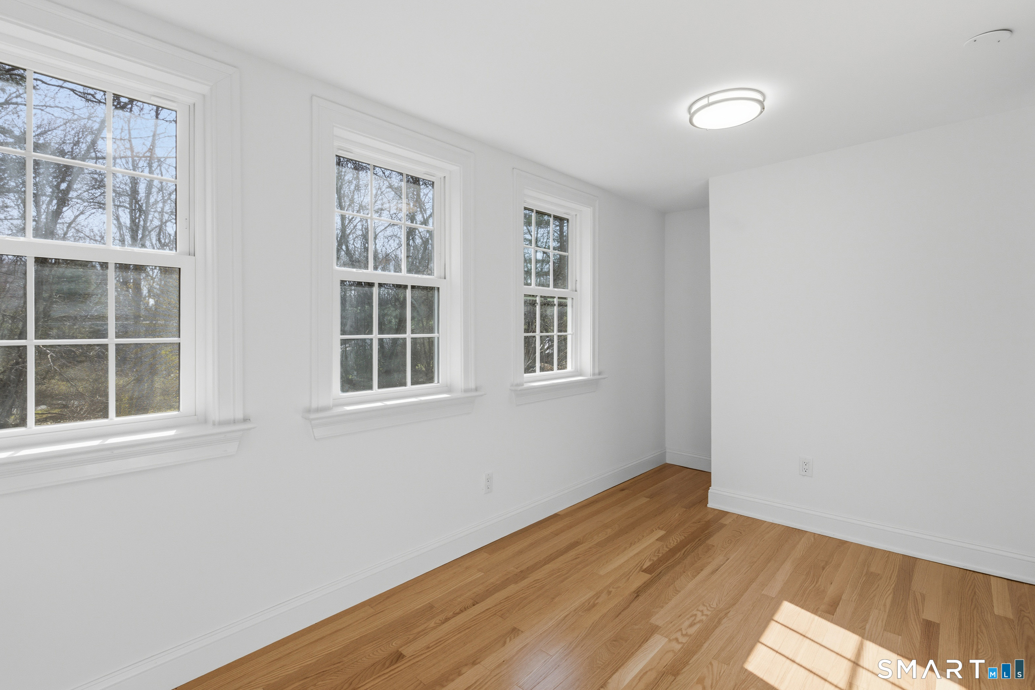 395 Cross Hill Road Monroe, CT 06468 - Photo 8 of 40