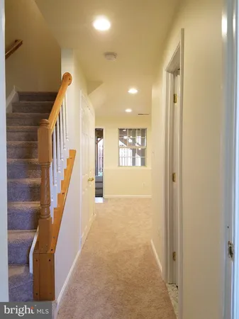 $2,700 | 14210 Autumn Circle, Centreville, VA 20121