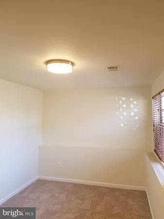 $2,700 | 14210 Autumn Circle, Centreville, VA 20121