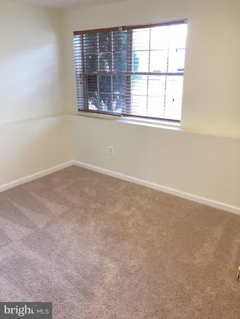 $2,700 | 14210 Autumn Circle, Centreville, VA 20121
