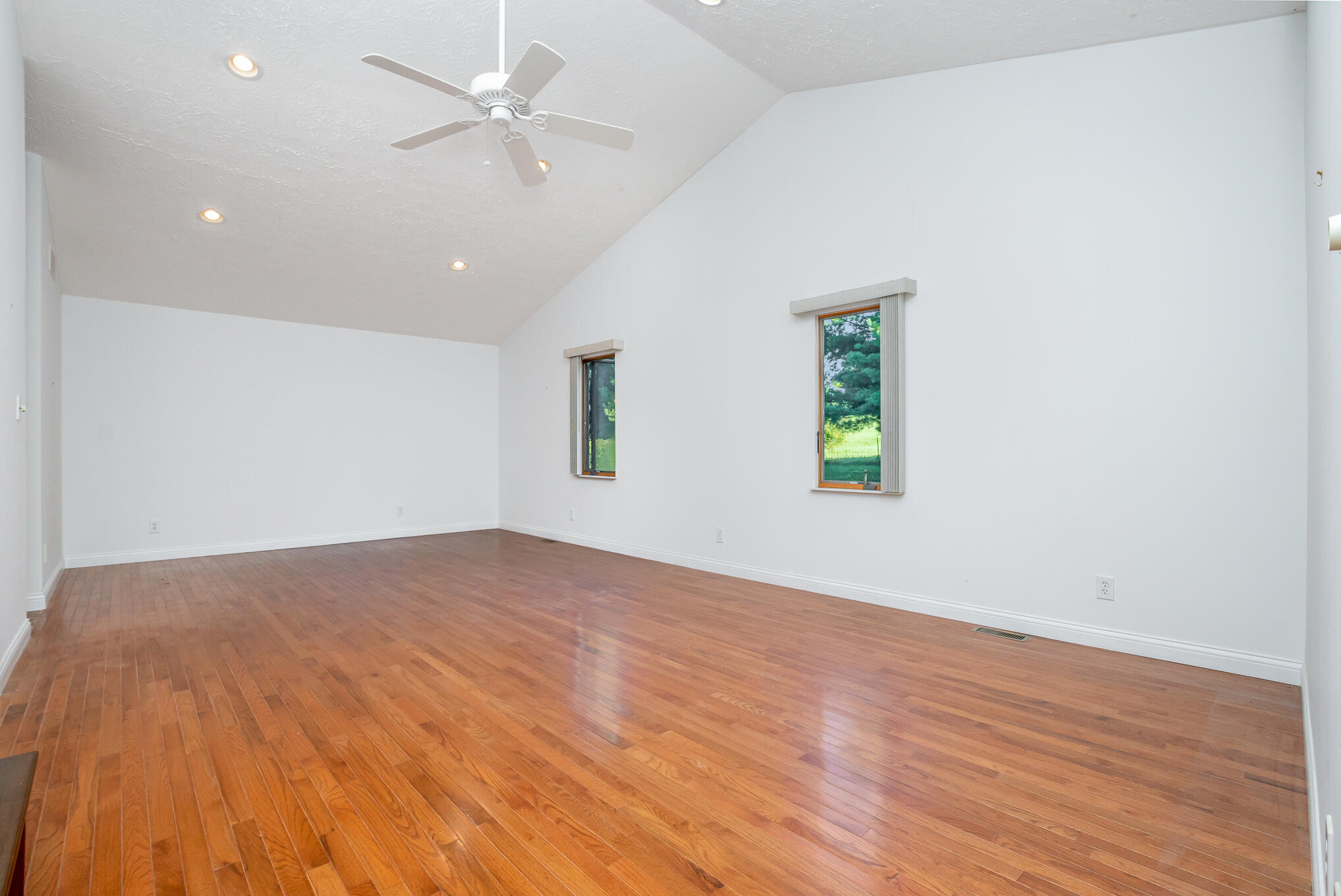 7983 Wolfe Road Burlington, KY 41005 - Photo 6 of 35 Gallery Image 6