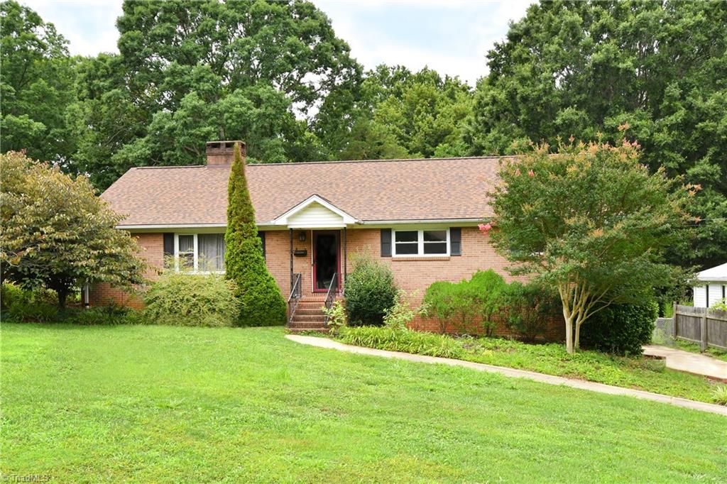 1514 Berwick Road Southwest Winston-Salem, NC 27103 - Photo 1 of 28 Gallery Image 1