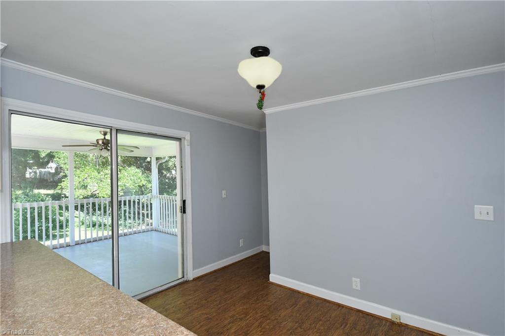 1514 Berwick Road Southwest Winston-Salem, NC 27103 - Photo 8 of 28 Gallery Image 8
