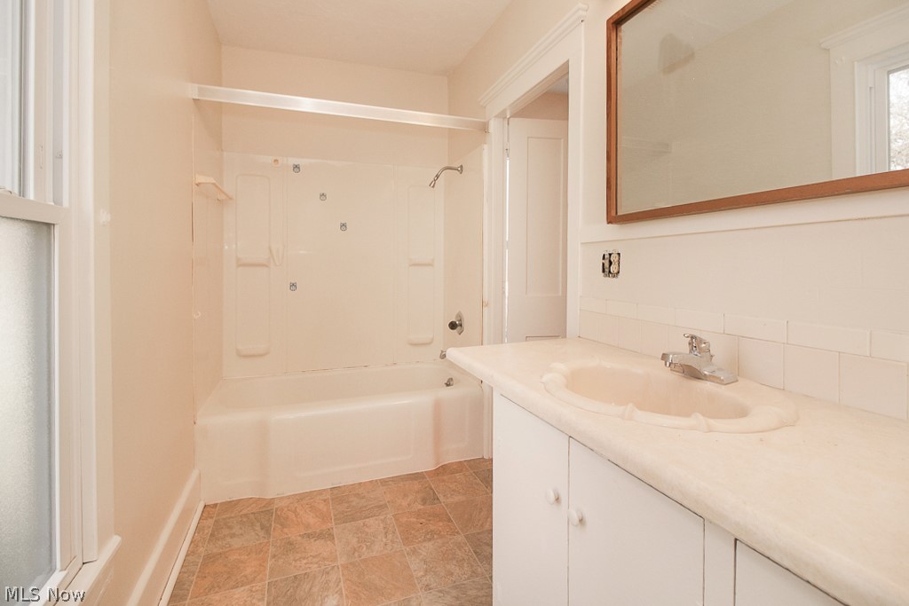 4480 Middle Ridge Road Perry, OH 44081 - Photo 22 of 34