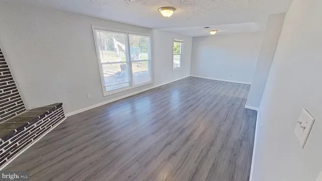 $1,675 | 490 Windsor Street, Unit B, Red Lion, PA 17356