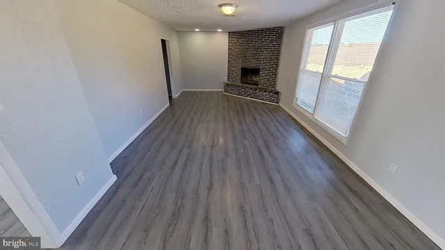 $1,675 | 490 Windsor Street, Unit B, Red Lion, PA 17356