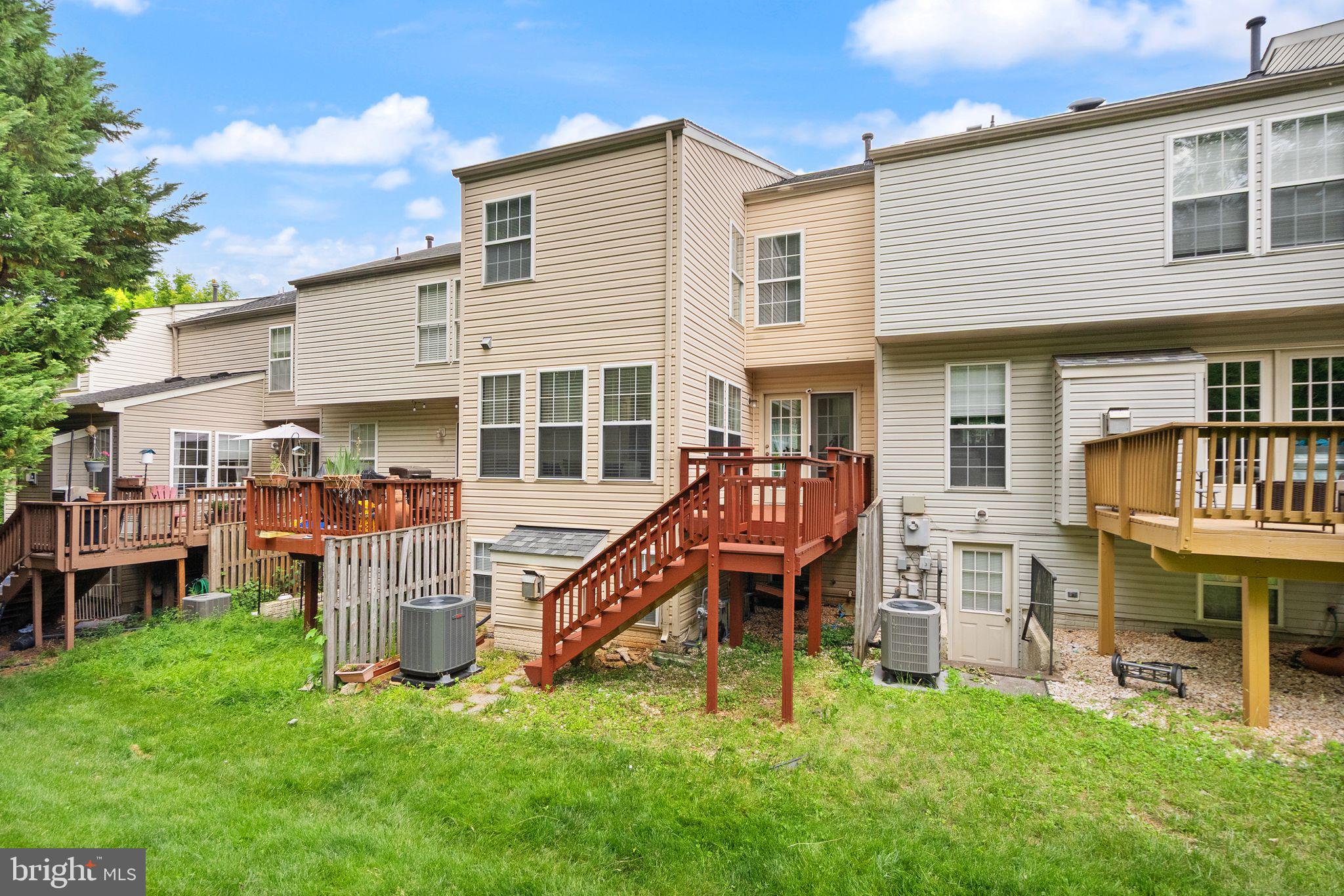 19907 Ridgecrest Square Ashburn, VA 20147 - Photo 44 of 52