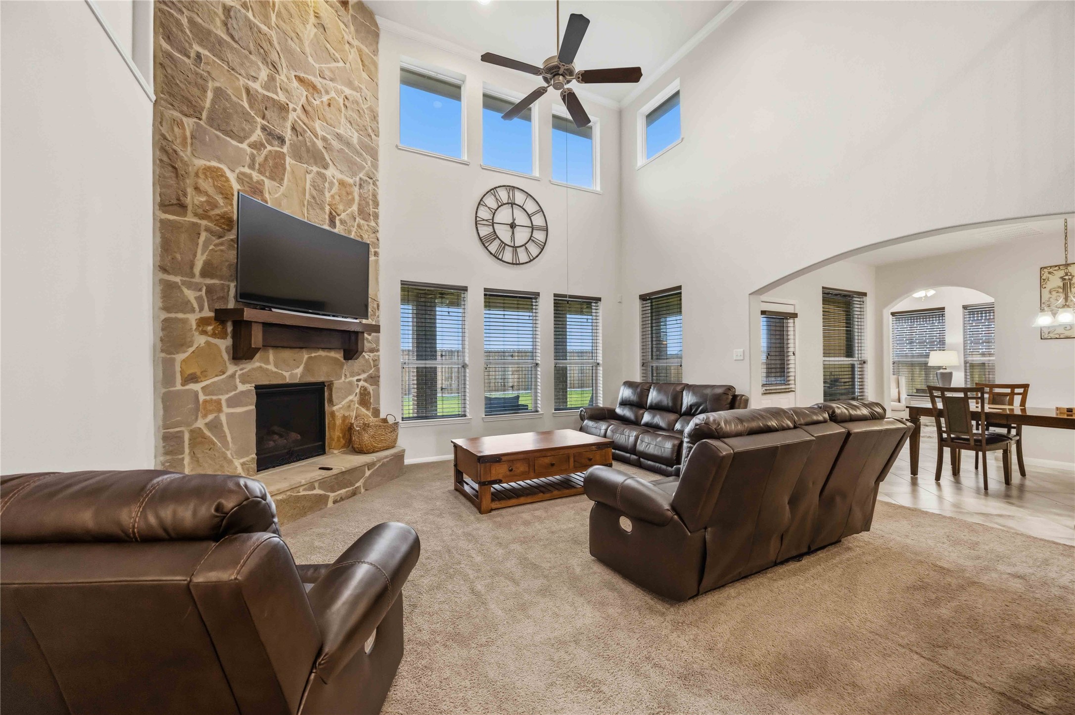 12418 Garnet Road Mont Belvieu, TX 77535 - Photo 7 of 33